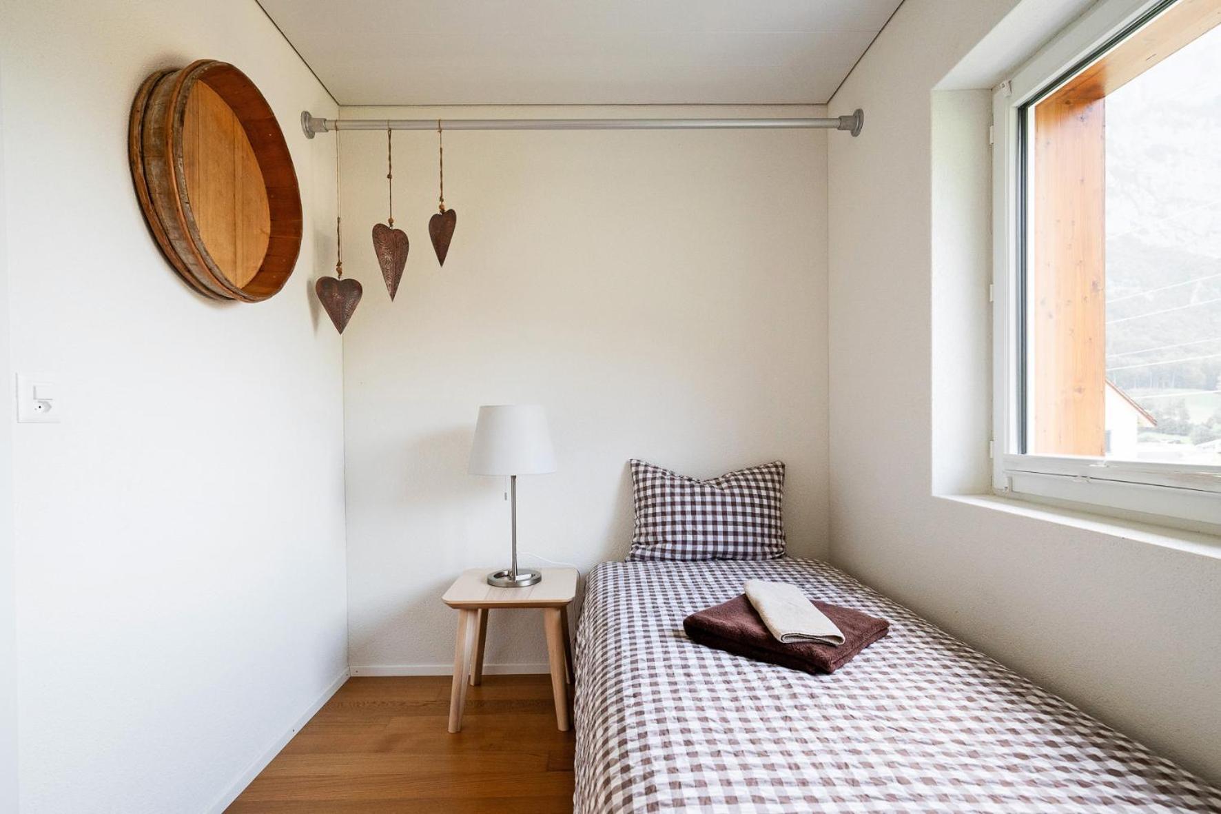 Glarner Bed Apartman Netstal Kültér fotó